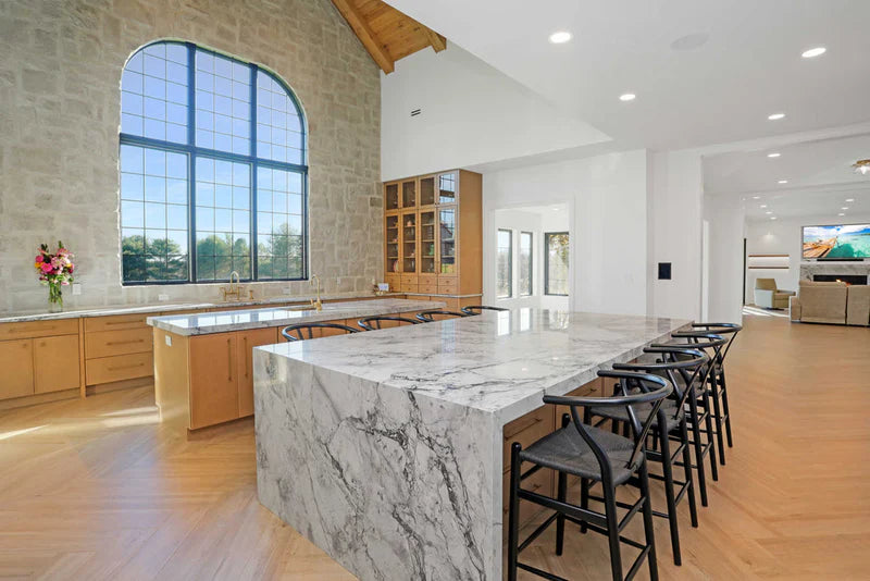 Contemporary two-tone kitchen design with dark lower cabinets and white upper cabinets - Captivating Cabinets